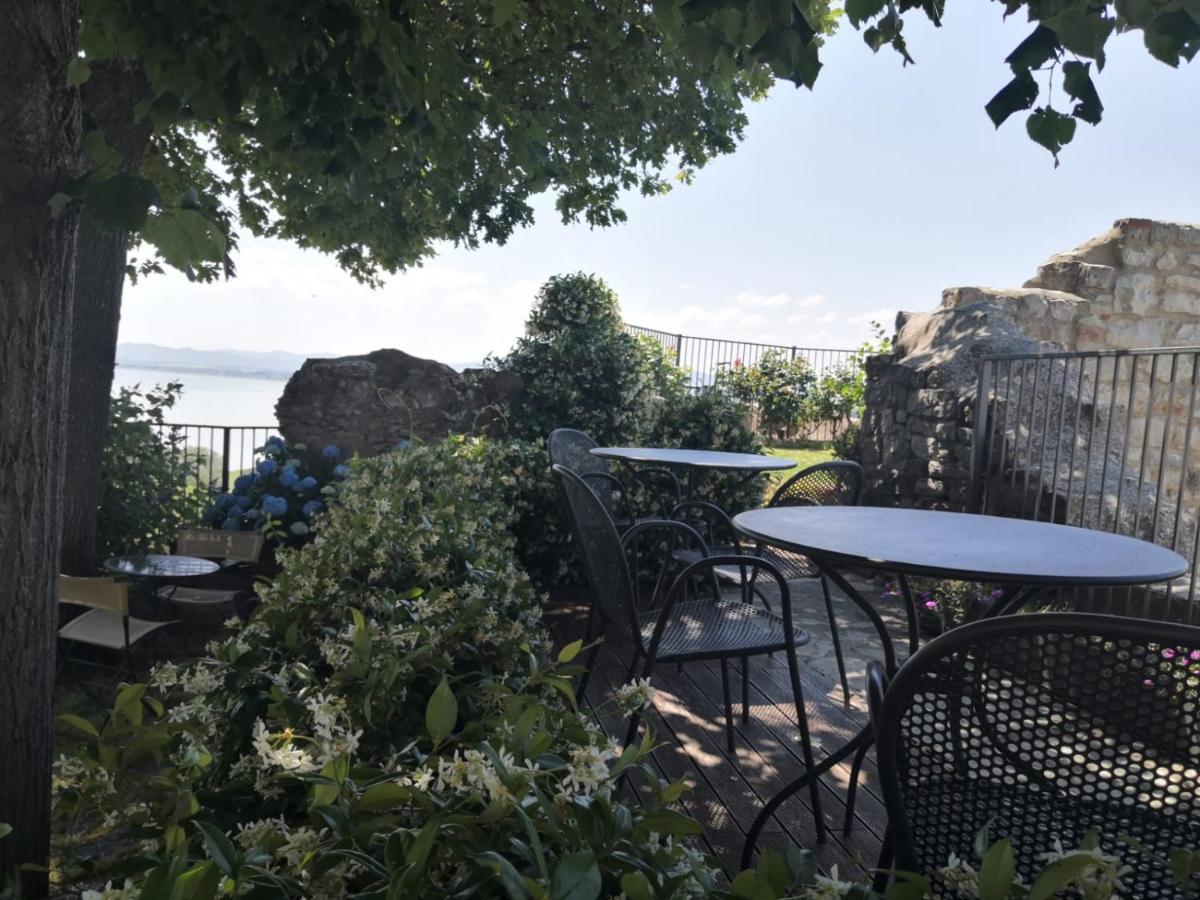 Il Torrione Bed & Breakfast Castiglione del Lago Eksteriør bilde